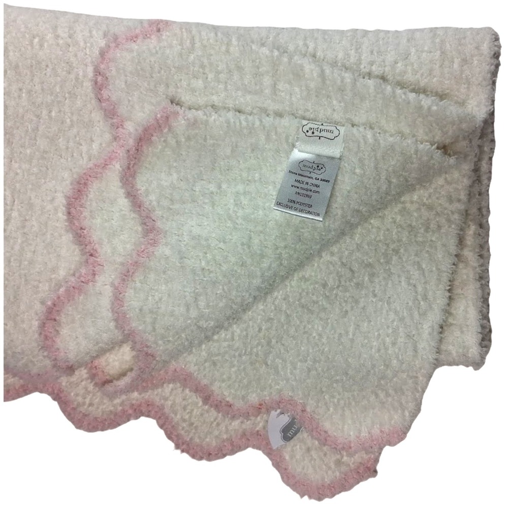 Mud‎ Pie Baby Girl White Pink Scalloped Edges Chenille Blanket Soft 32x32 Plush